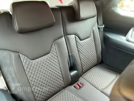 Commander Overland T270 1.3 TB Flex Aut.