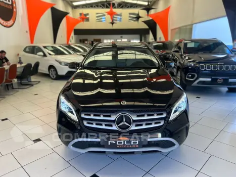 Mercedes-Benz GLA 200 1.6 CGI STYLE 7G-DCT MERCEDES-BENZ 4 portas