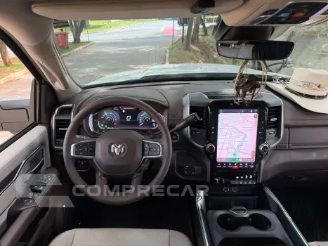 2500 6.7 I6 Turbo Laramie CD 4X4