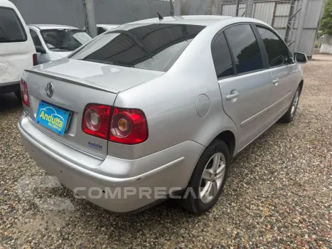 Polo Sedan 1.6 4P COMFORTLINE FLEX