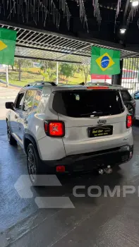 RENEGADE 1.8 16V Longitude