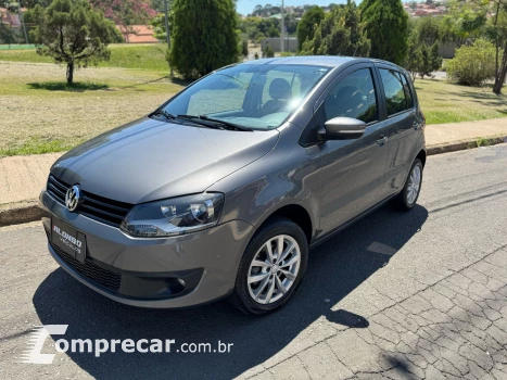 Volkswagen FOX 1.0 MI 8V 4 portas