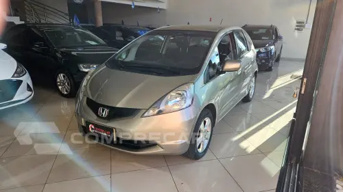 FIT 1.4 LX 16V