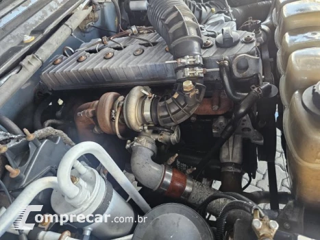 F-250 - 4.2 XLT 4X2 CS TURBO INTERCOOLER 2P MANUAL