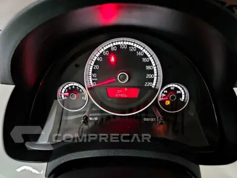 up! cross 1.0 TSI Total Flex 12V 5p