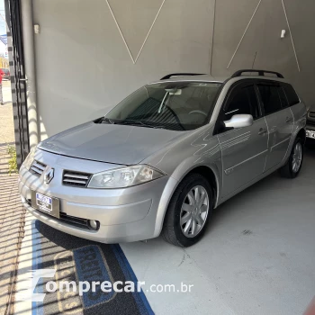 Renault Megane Grand Tour Dynam. Hi-Flex 1.6 16V 4 portas