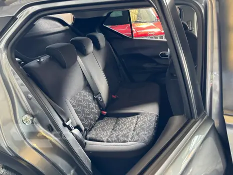 KICKS Active 1.6 16V Flex Aut.