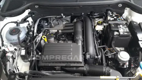 TAOS 1.4 250 TSI TOTAL FLEX HIGHLINE AUTOMÁTICO