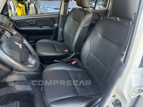 Pajero TR4 2.0 Flex 16V 4X2 Aut.
