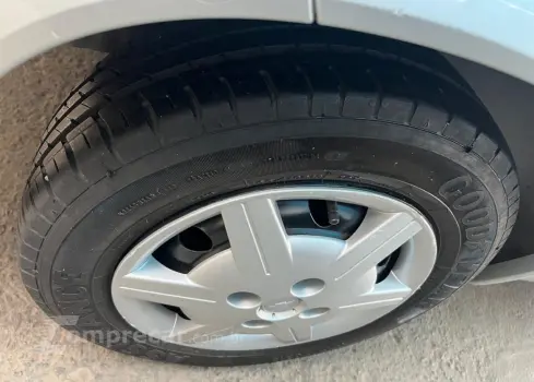 CLASSIC 1.0 MPFI LS 8V