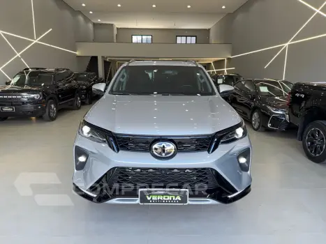 Hilux SW4 SRX platinum