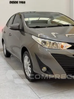 Yaris Sedan 1.5 16V 4P FLEX XL MULTIDRIVE AUTOMÁTICO CVT