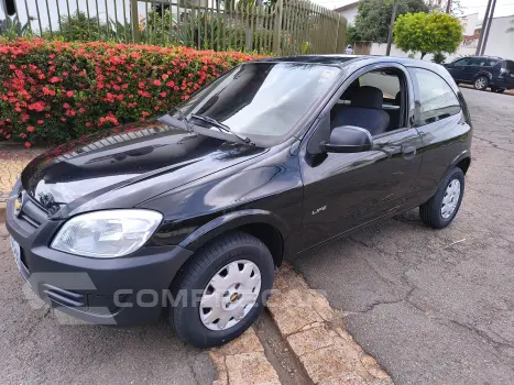 CELTA 1.0 MPFI Life 8V