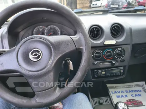 CELTA 1.0 MPFI Life 8V