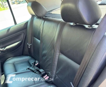 GOLF 1.6 SPORTLINE