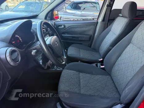 ECOSPORT 1.6 FREESTYLE 8V FLEX 4P MANUAL