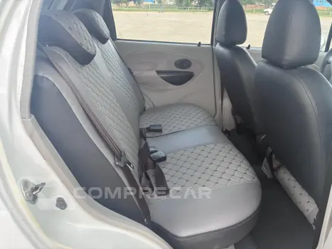 QQ 1.1 MPFI 16V