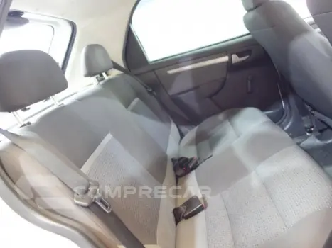 CELTA - 1.0 MPFI LT 8V 4P MANUAL