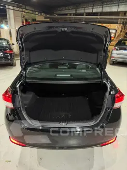 YARIS 1.5 16V Sedan XL