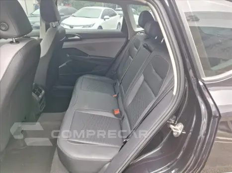 TAOS 1.4 250 TSI TOTAL FLEX COMFORTLINE AUTOMÁTICO