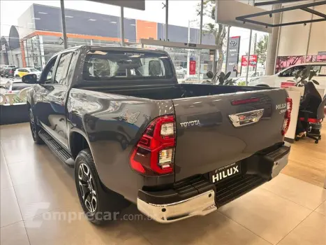 HILUX 2.8 D-4d Turbo CD SRV 4X4