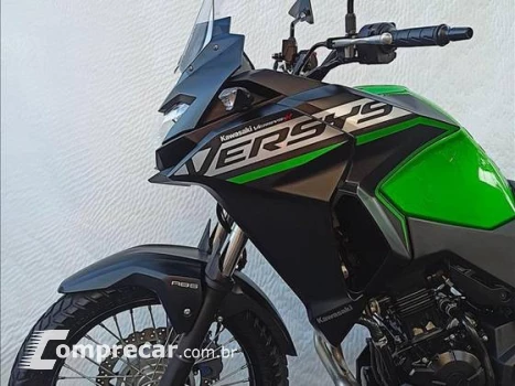 KAWASAKI VERSYS-X 300