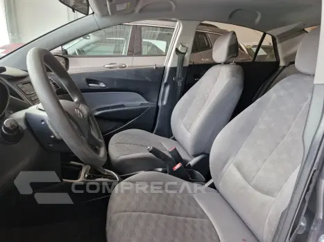 HB20S 1.6 COMFORT PLUS 16V FLEX 4P AUTOMÁTICO