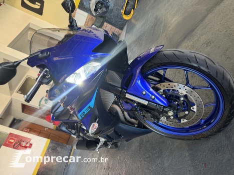 YZF R-3