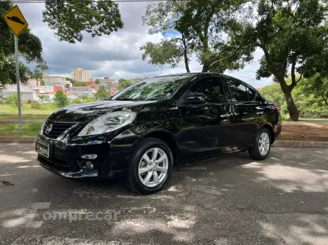 NISSAN VERSA 1.6 16V SL 4 portas