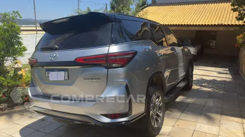 HILUX SW4 2.8 D-4d Turbo Diamond 7L 4X4