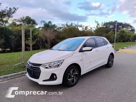 CHEVROLET ONIX 1.0 LT 4 portas