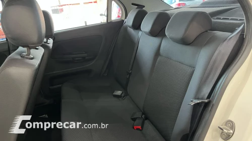 VOYAGE 1.0 Flex 12V 4p