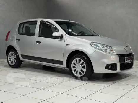 Renault SANDERO 1.6 Expression 8V Hi-torque 4 portas