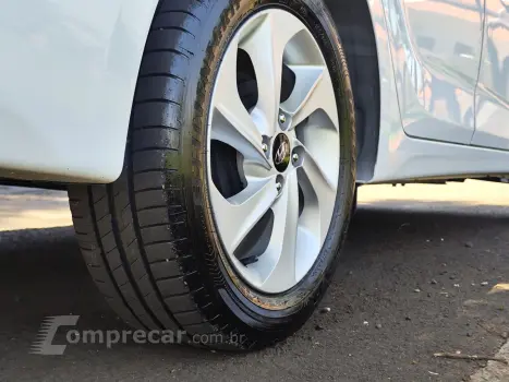 HB20S 1.6 PREMIUM 16V FLEX 4P AUTOMÁTICO