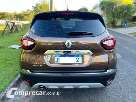 Renault CAPTUR 1.6 16V SCE Intense 4 portas