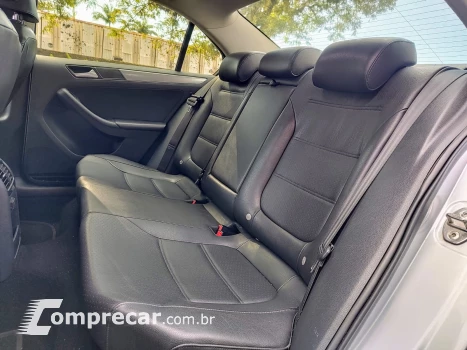 JETTA 1.4 16V TSI Comfortline