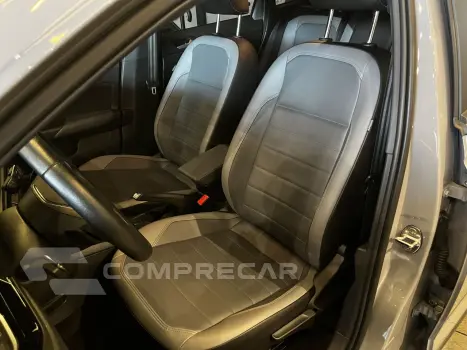 Nivus 1.0 4P FLEX 200 TSI HIGHLINE TURBO AUTOMÁTICO