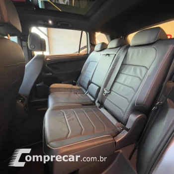 TIGUAN Allspac R-Line 300 TSI 2.0