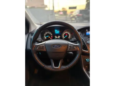 FOCUS 2.0 SE FASTBACK 16V FLEX 4P POWERSHIFT