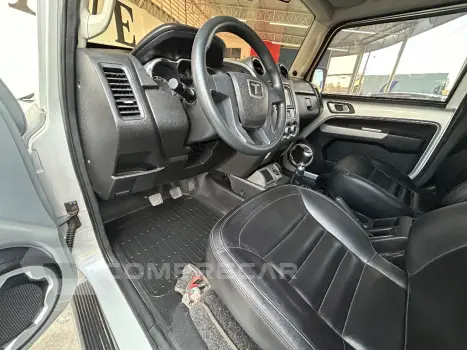 T-4 4x4 3.2 20V Tdi Cap. Rígida Diesel