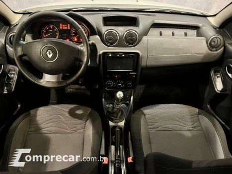 Duster 2.0 16V 4P FLEX TECH ROAD
