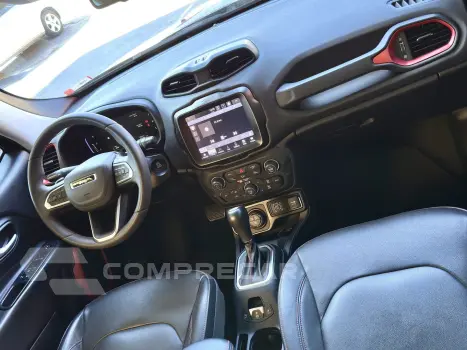 RENEGADE 1.3 T270 TURBO FLEX TRAILHAWK 4X4 AT9