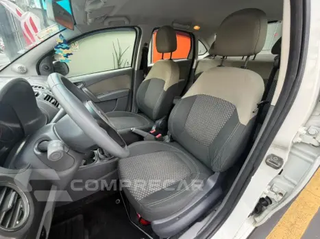 Grand Siena ESSENCE 1.6 Flex 16V