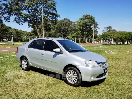 ETIOS 1.5 XLS Sedan 16V