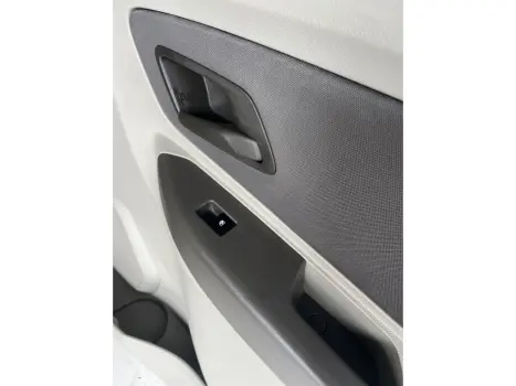 SPIN 1.8 LT 8V FLEX 4P AUTOMÁTICO