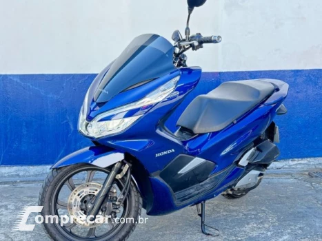 HONDA PCX DLX - SCOOTER