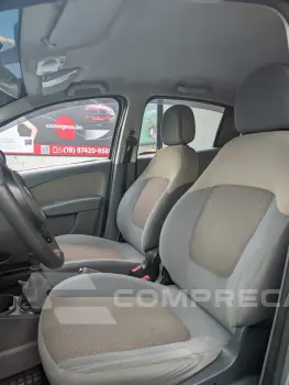 Palio ESSENCE 1.6 Flex 16V 5p