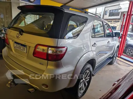 Hilux SW4 SR 4x2 2.7/2.7 Flex 16V Mec.