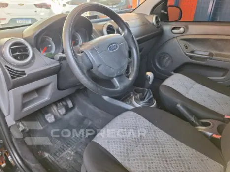 FIESTA HATCH - 1.6 ROCAM HATCH 8V 4P MANUAL