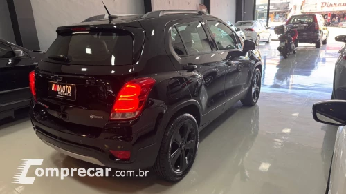 TRACKER 1.4 16V Turbo Midnight